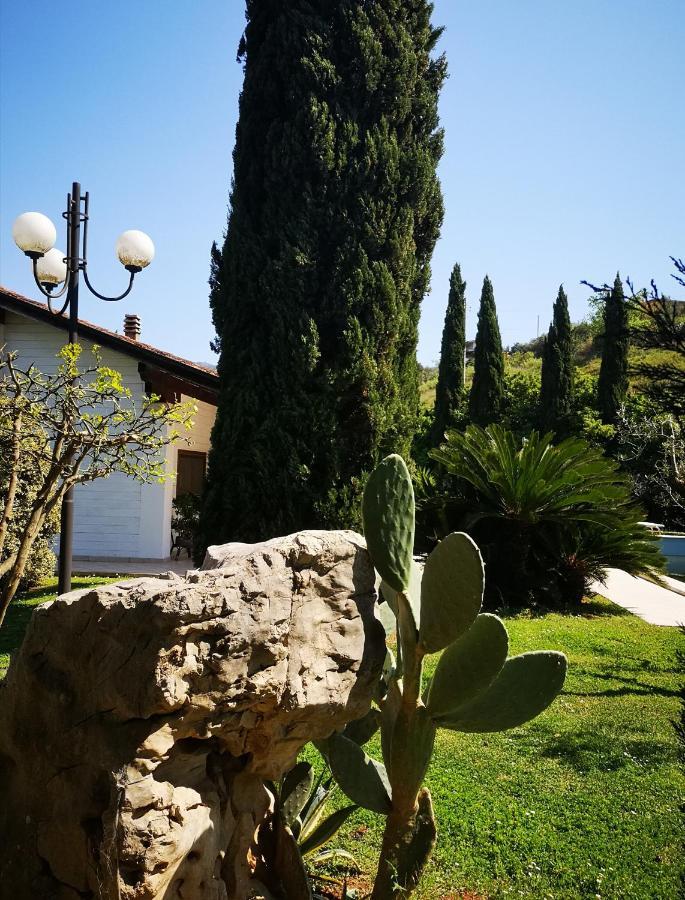 Villetta Blue Garden Sonnino Extérieur photo